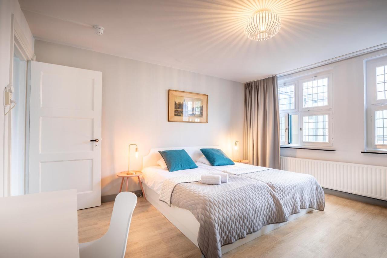 Hotel Nieuw Antiek Helden Kültér fotó