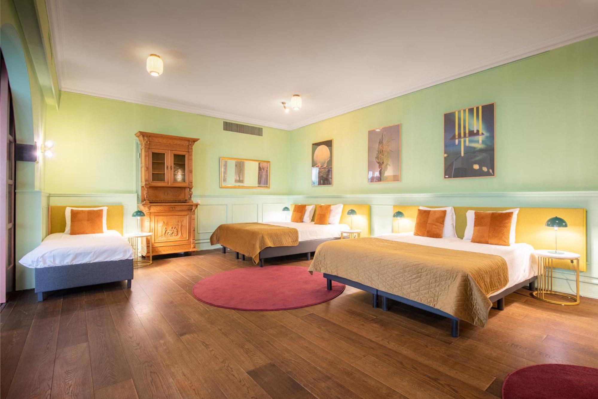 Hotel Nieuw Antiek Helden Szoba fotó