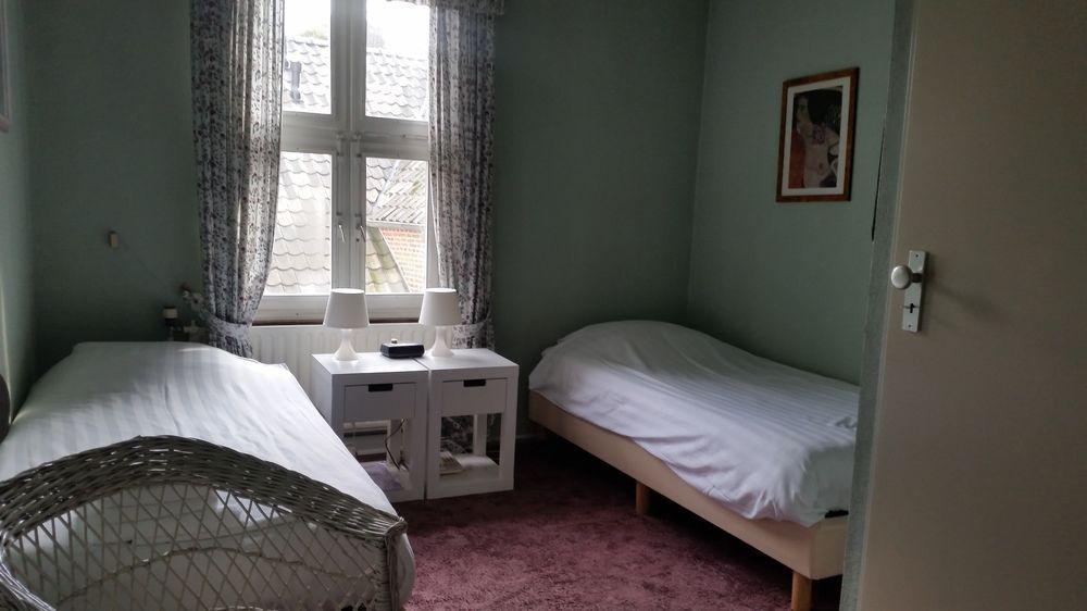 Hotel Nieuw Antiek Helden Kültér fotó
